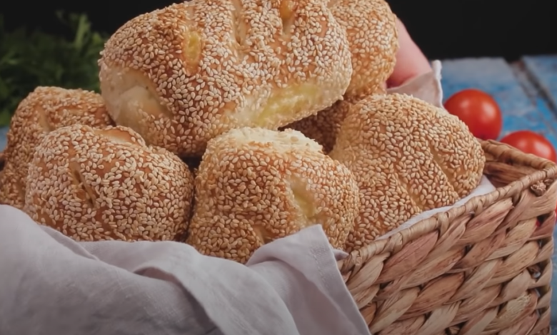 Вкусни Сусамени кифлички – фин вкус и невероятно тесто!