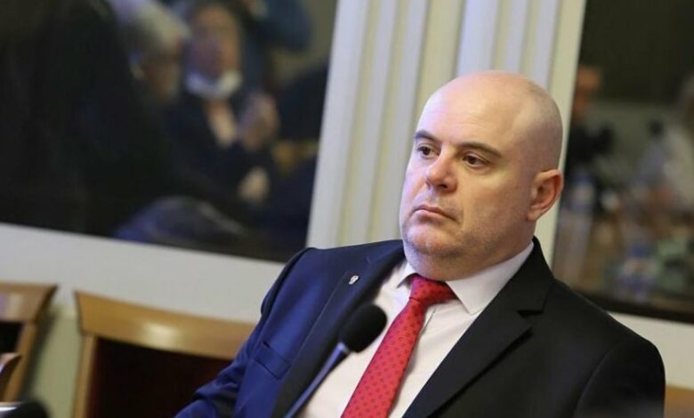 Намалиха окончатело бюджета на прокуратурата