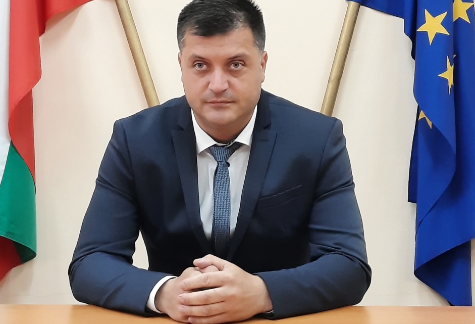 Как се става шеф под чадъра на БСП?