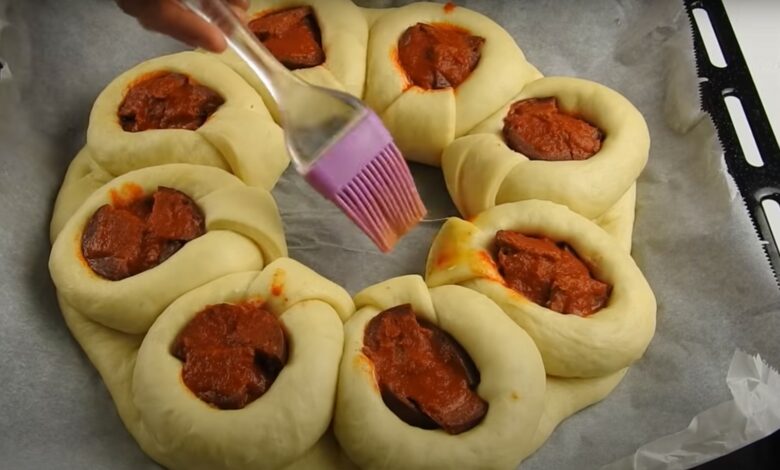 Хем красота, хем вкусотия! Тесто като дунапренче, плънка фантазия – всички ще ви завиждат за рецептата!