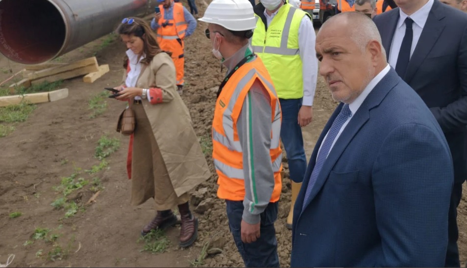 Недоносчето на „блять“ Бойко ни струва 500 милиона – ето я ГЕРБ далаверата с газа