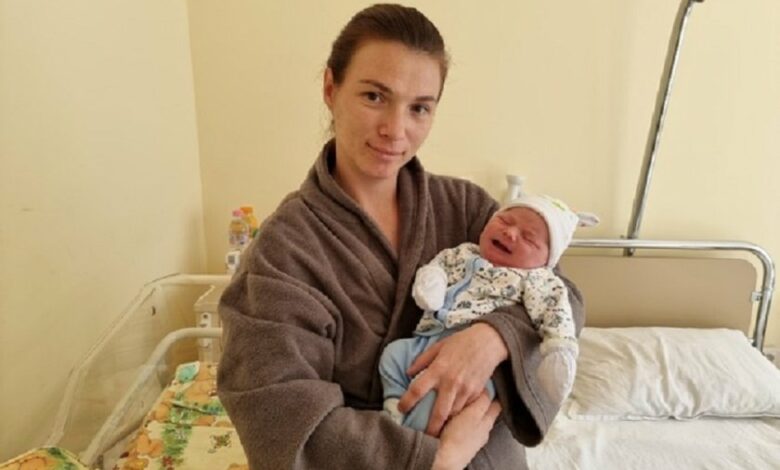 Роди се първото украинско бебе в Ловеч