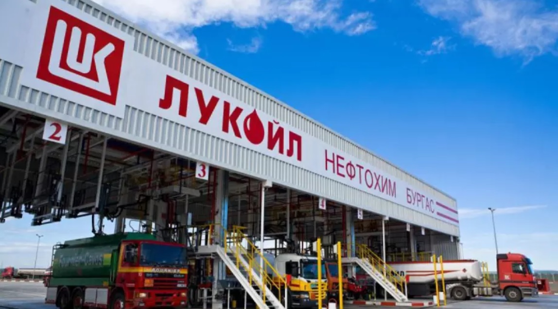 ИЗНЕНАДА в Narod.bg! „Лукойл” може да работи и с неруски нефт!