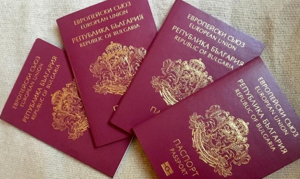 Тръгна руска схема с БГ паспорти – цената е 3000 евро