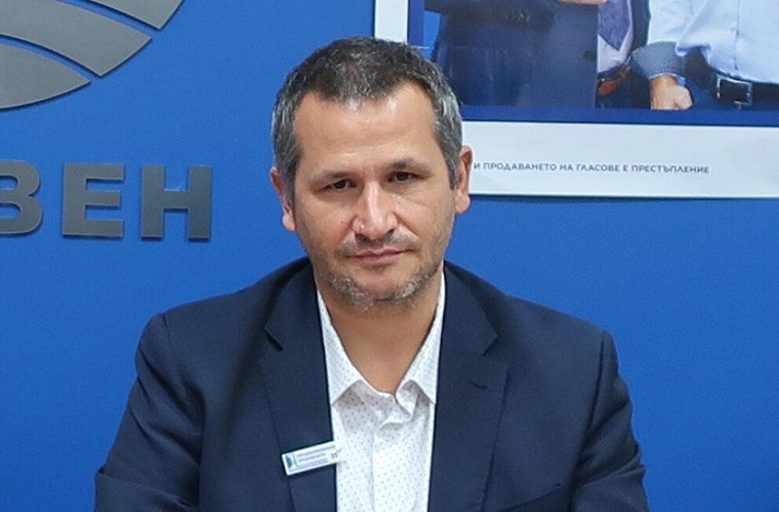 ПОРЕДЕН СКАНДАЛ: Зам.-министърът на земеделието Иван Христанов е в конфликт на интереси – върти частен бизнес (ДОКУМЕНТ)