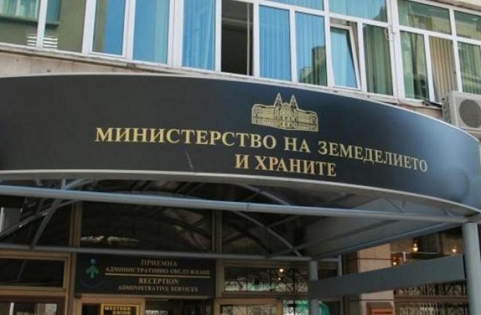 ПАК ДАЛАВЕРИ: Пълен батак в Министерството на земеделието