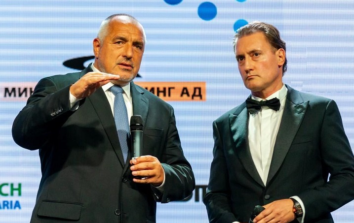 Narod.bg пита: Показа ли САЩ жълт картон на Кирил Домусчиев? Ето защо милиардерът и Бойко не протестират срещу кабинета