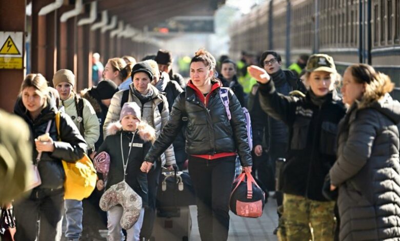 Европа показва "двоен стандарт" спрямо бежанците