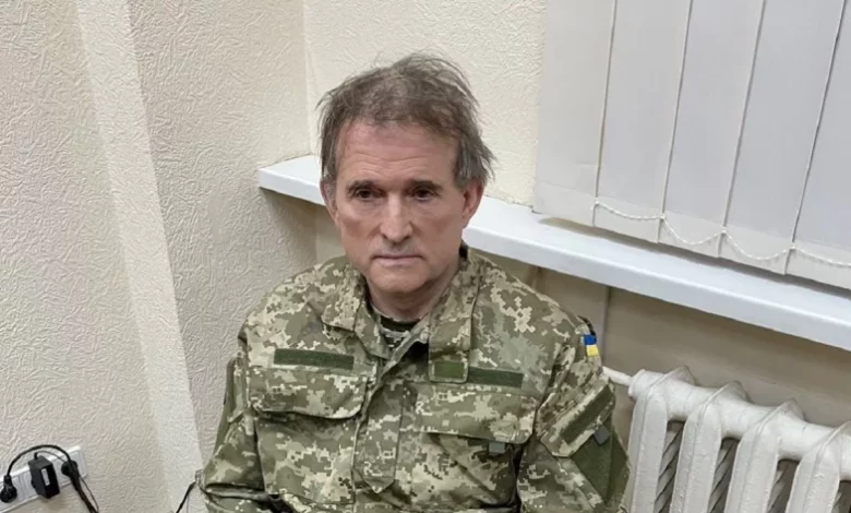 Русия обмисля размяна на бойците от "Азов" срещу Медведчук
