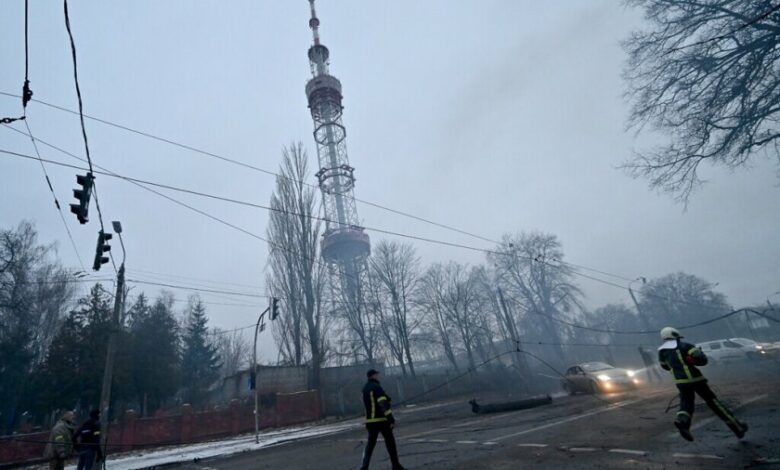Взривиха пистата на летището в Одеса (ВИДЕО)