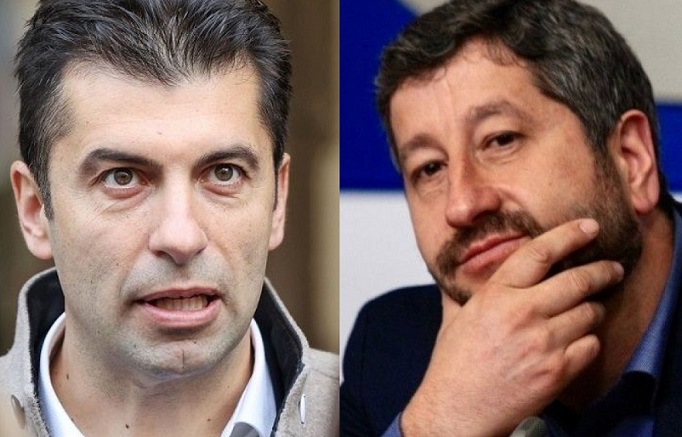 БИТКАТА за КПКОНПИ: Кирил Петков срещу Христо Иванов, кой ще овладее комисията?