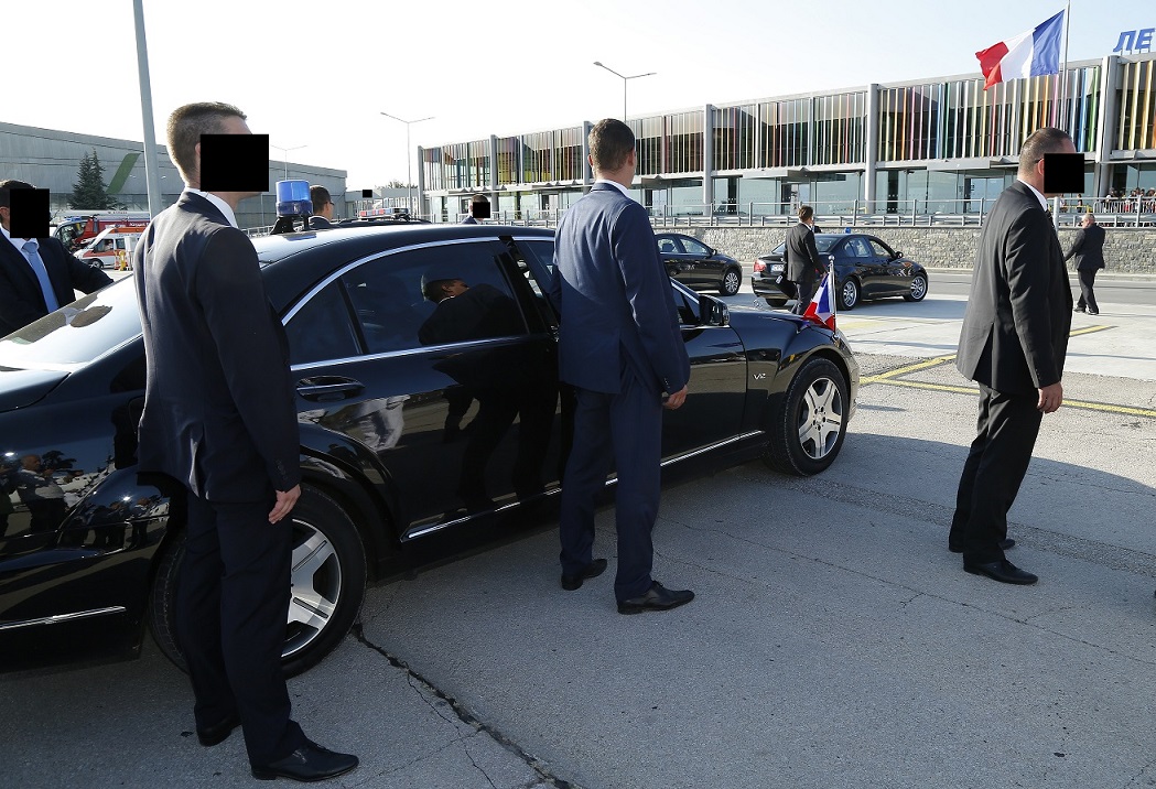 Само в Narod.bg: Ето го гарда от НСО, куриер на пачките от ББР до Банкя и Гърция (ДОКУМЕНТ)
