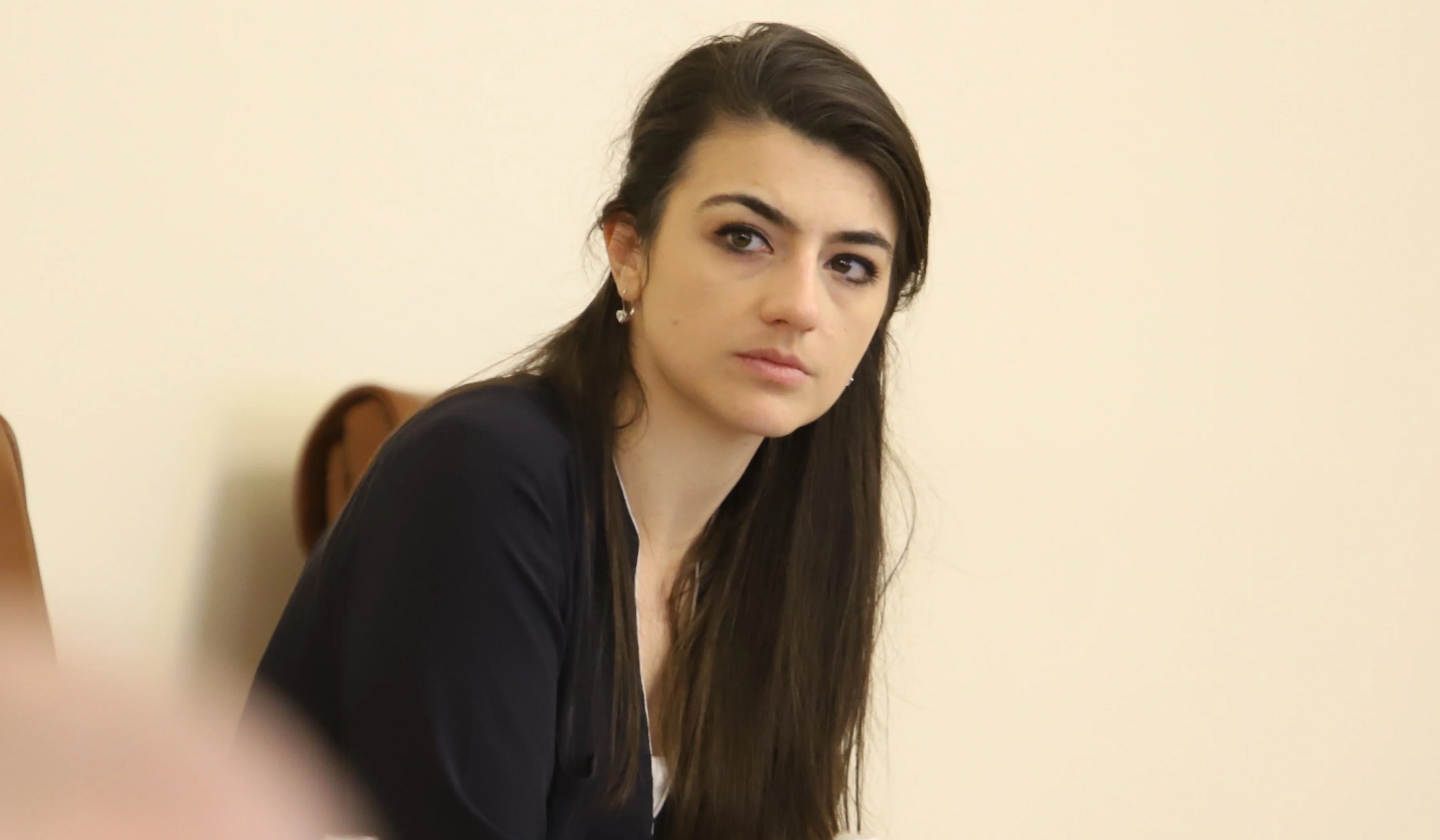 АКЦИЯ: Гешев подпука Лена Бориславова за договор с ББР, Румен Вълка „виси“ на банката със 160 млн.