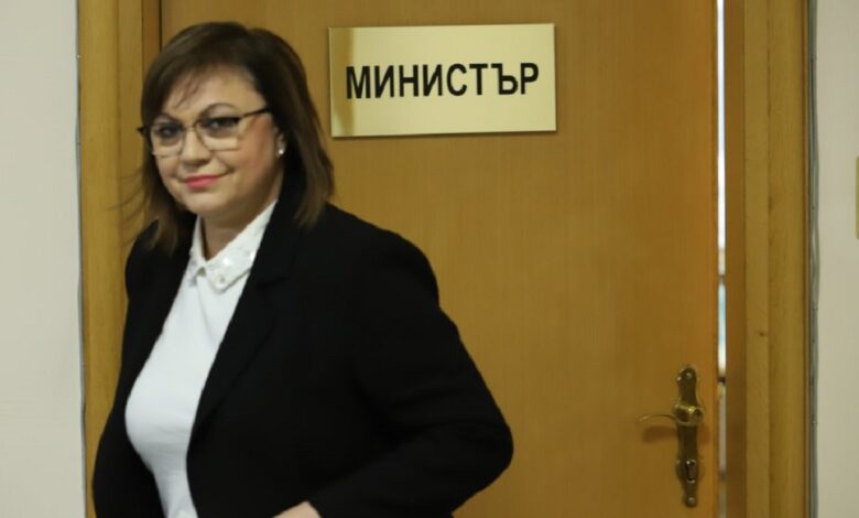 Шефове на ВМЗ хвърлиха бомба: Корнелия изнася оръжие за Украйна – частни фирми печелят милиони!