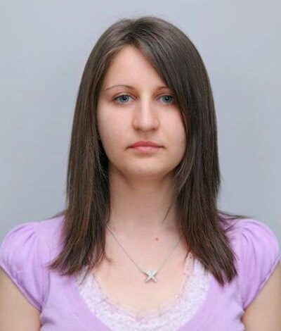 Отложиха делото срещу майката, убила децата си с 60 удара с нож