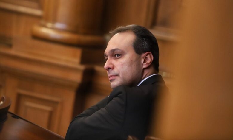 Нова простотия в МО: Министър Драгомир Заков назначава своя личен PR за шеф на Инспектората