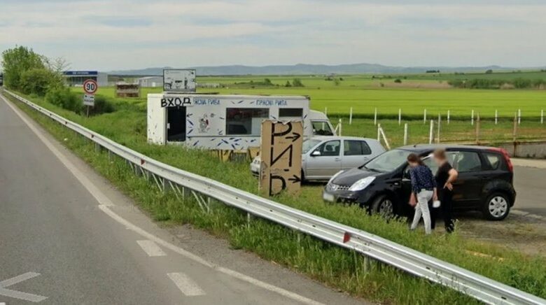 АЛО, БАБХ: Кой разреши на тази каравана да продава риба?