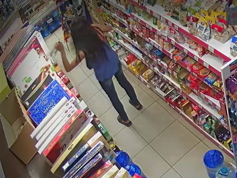 Австрийско семейство подлуди Бургас - краде, пие, бие се и троши квартири
