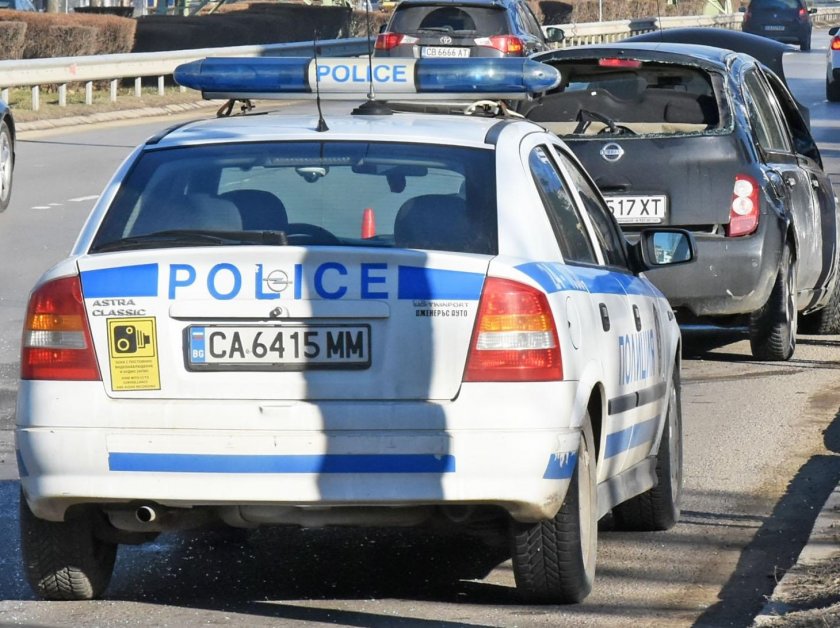 Екшън на "Сливница": Двама бандити потрошиха мъж заради направена забележка