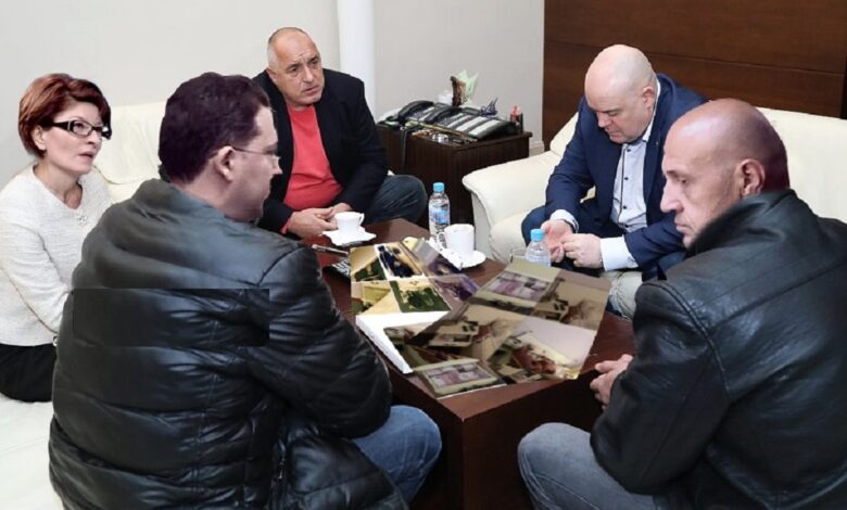 ПРЕДИЗБОРНО: ГЕРБ и ЕНП излъгаха за снимките на Бойко