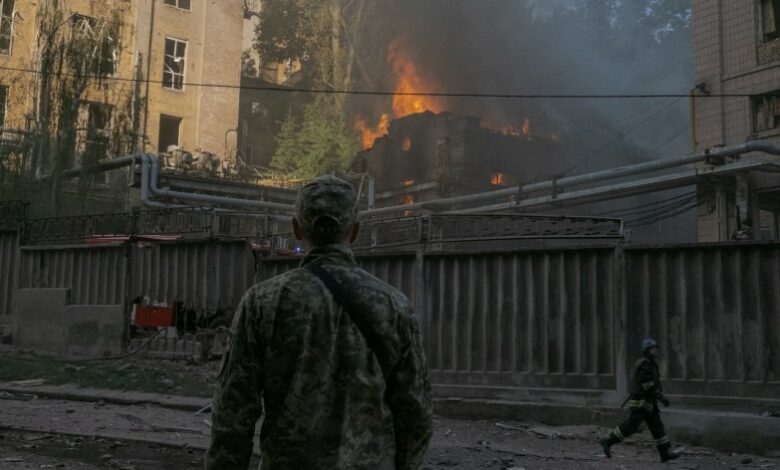 Украйна съобщи за нови ракетни удари в Одеска област