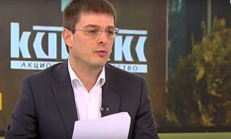 Само за 3 месеца: 100 000 лв. потънали в кантора на началник-кабинета на Корнелия Нинова