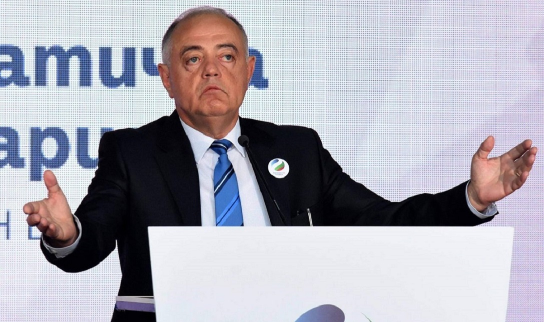 ДСБ на бунт! Ген. Наско уби партията на Иван Костов