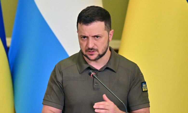 Зеленски: Никога няма да признаем чуждо знаме на наша земя
