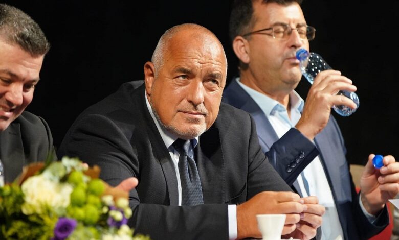 Бойко размаха пръст на Narod.bg: Няма да се оттеглям!