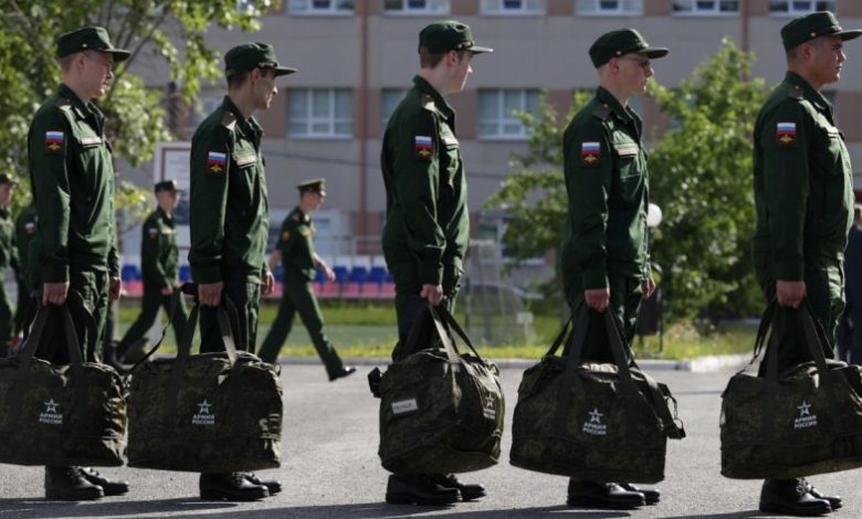 Близо 10 000 се явили доброволно, за да бъдат мобилизирани в руската армия