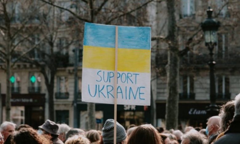 Гръцките власти ще помагат на украинските бежанки