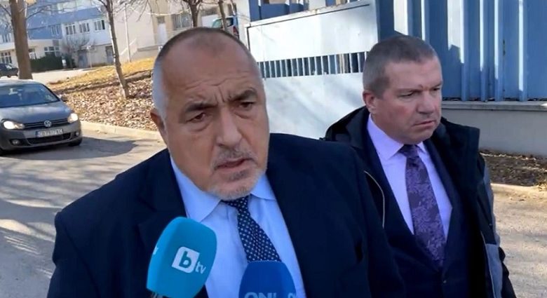 Сигнал до Лаура Кьовеши: ГЕРБ са крали еврофондове, намесиха името на адвоката на Бойко – Менко Менков