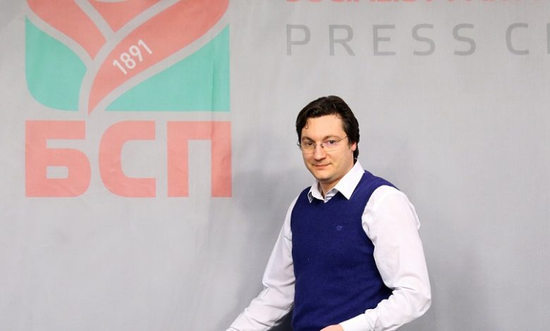 БСП се цепи! Крум Зарков прави своя партия