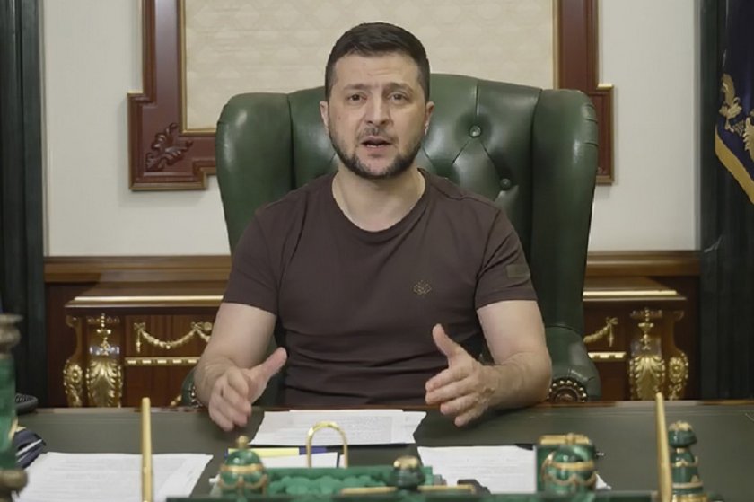 Зеленски: Освободихме 1000 кв. км с десетки села и градове