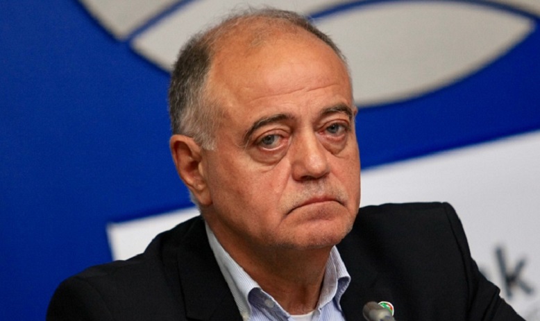 Само в Narod.bg: Вместо оставка и пенсия, ген. Наско рекетира за постове