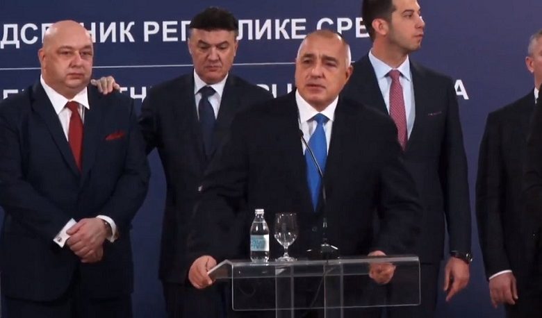 ЗАВЕРА: Бойко врътна палачинката – размазва Боби Перуката с помощ от Маджо
