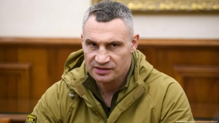 Кличко: В половината от Киев все още няма ток