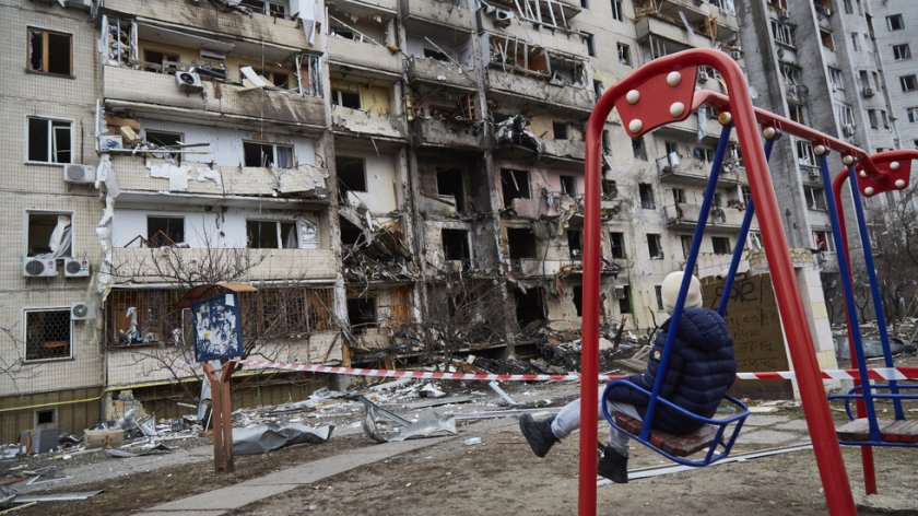 Повече от 8300 цивилни са загинали във войната в Украйна