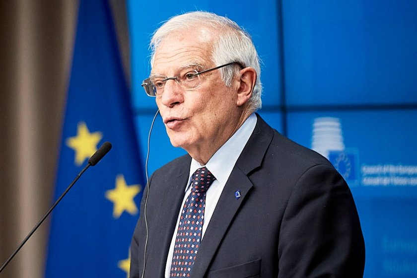 Борел: Русия трябва да плати за възстановяването на Украйна