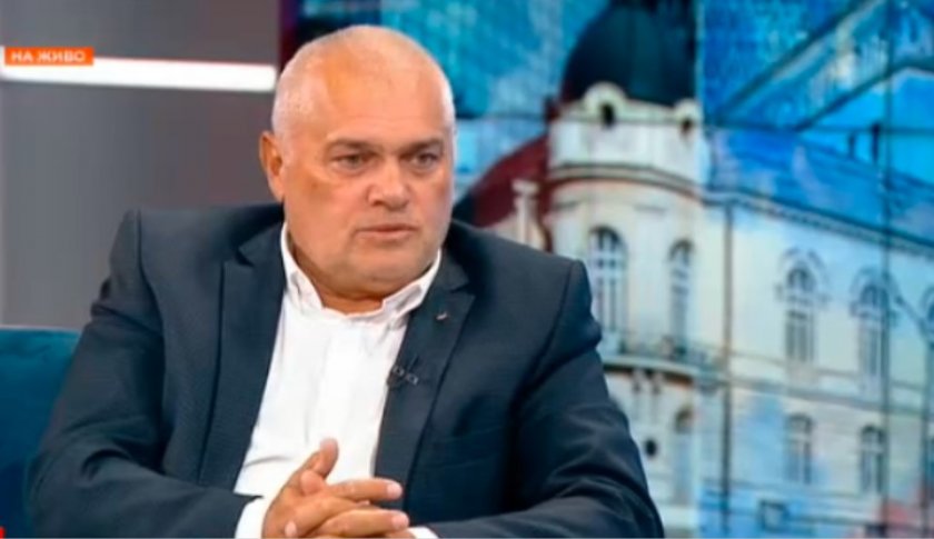Бивш министър: Няма правило да чакат 24 часа след взрив, влиза се веднага