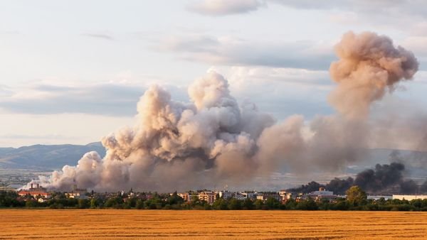 НСлС ще разследва взривовете в Елин Пелин