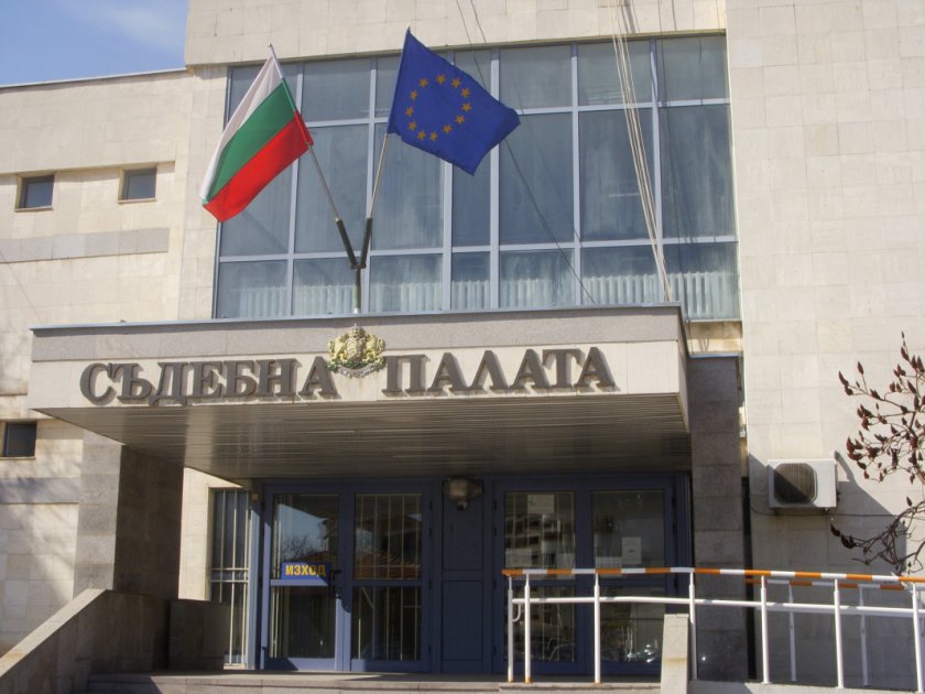 Съдът в Добрич постанови условна присъда на турски гражданин, предложил подкуп