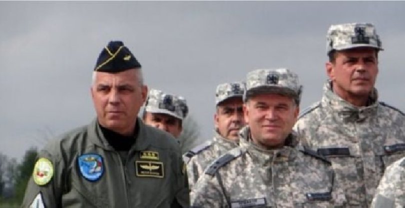 Уволняват командира на загиналите край Граф Игнатиево пилоти полк. Петър Банков?