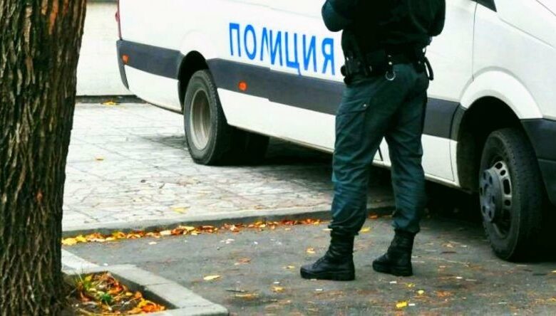 Приключи екшънът в София с полиция, барети, пожарна