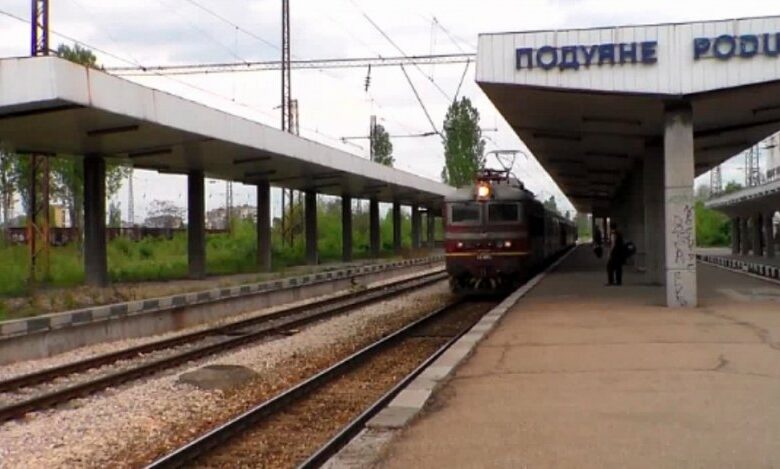 Ужас! Откриха мъртвец на ЖП линията на гара "Подуяне"