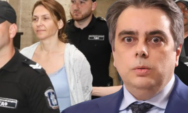 Закопаха Асен Василев в съдебна зала, забъркаха го в крими скандал