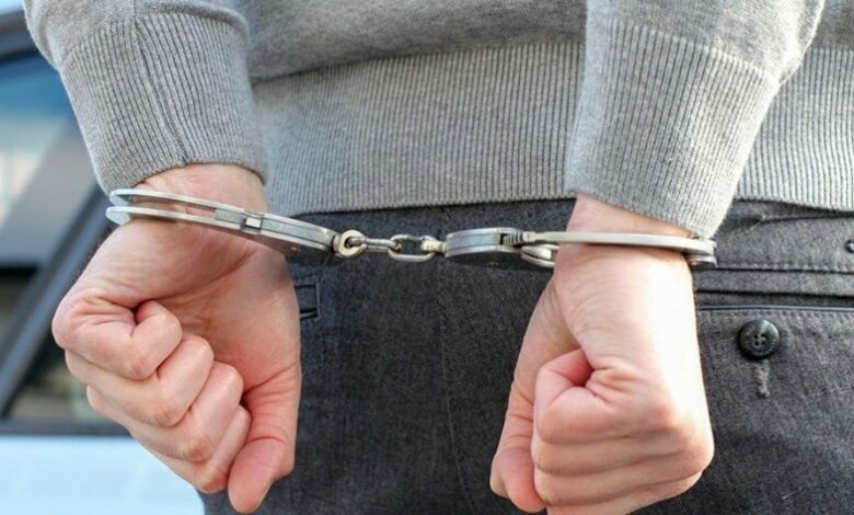 18-годишен открадна дрехи от магазин в Благоевград