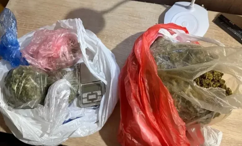 Петима са задържани за наркотици при спецакция в Русе и Варна (СНИМКИ)