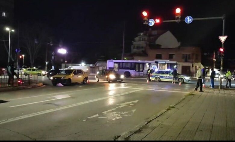 Три годишно е с опасност за живота след тежка катастрофа в Ямбол