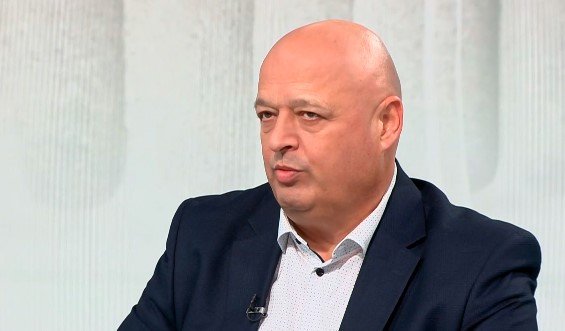 Адвокат: Има реална опасност насилникът на Дебора да напусне страната